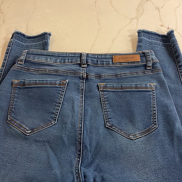 DENIM LAB HIGH RISE DISTRESSED SKINNY JEANS - Picture 4 of 6